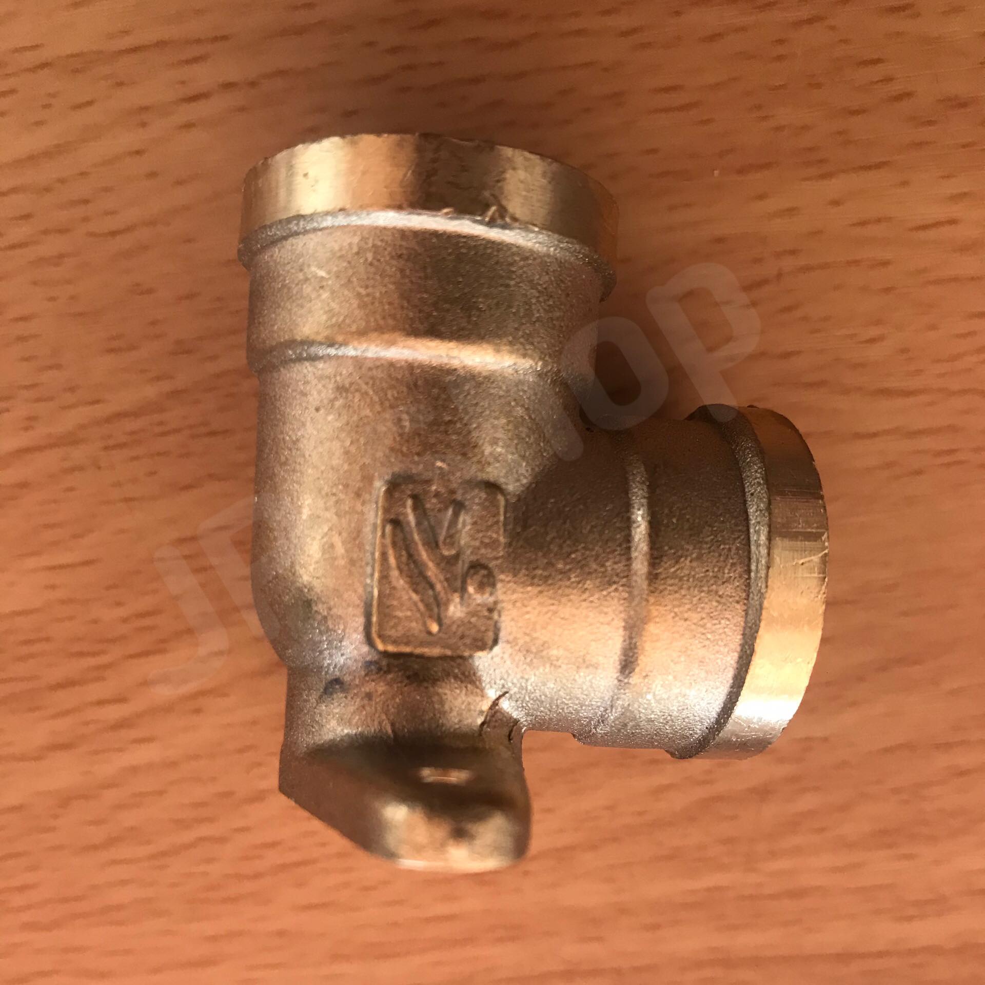 ข้องอทองเหลืองเกลียวนใน ขนาด 4 หุน มีฐานยึด #0754