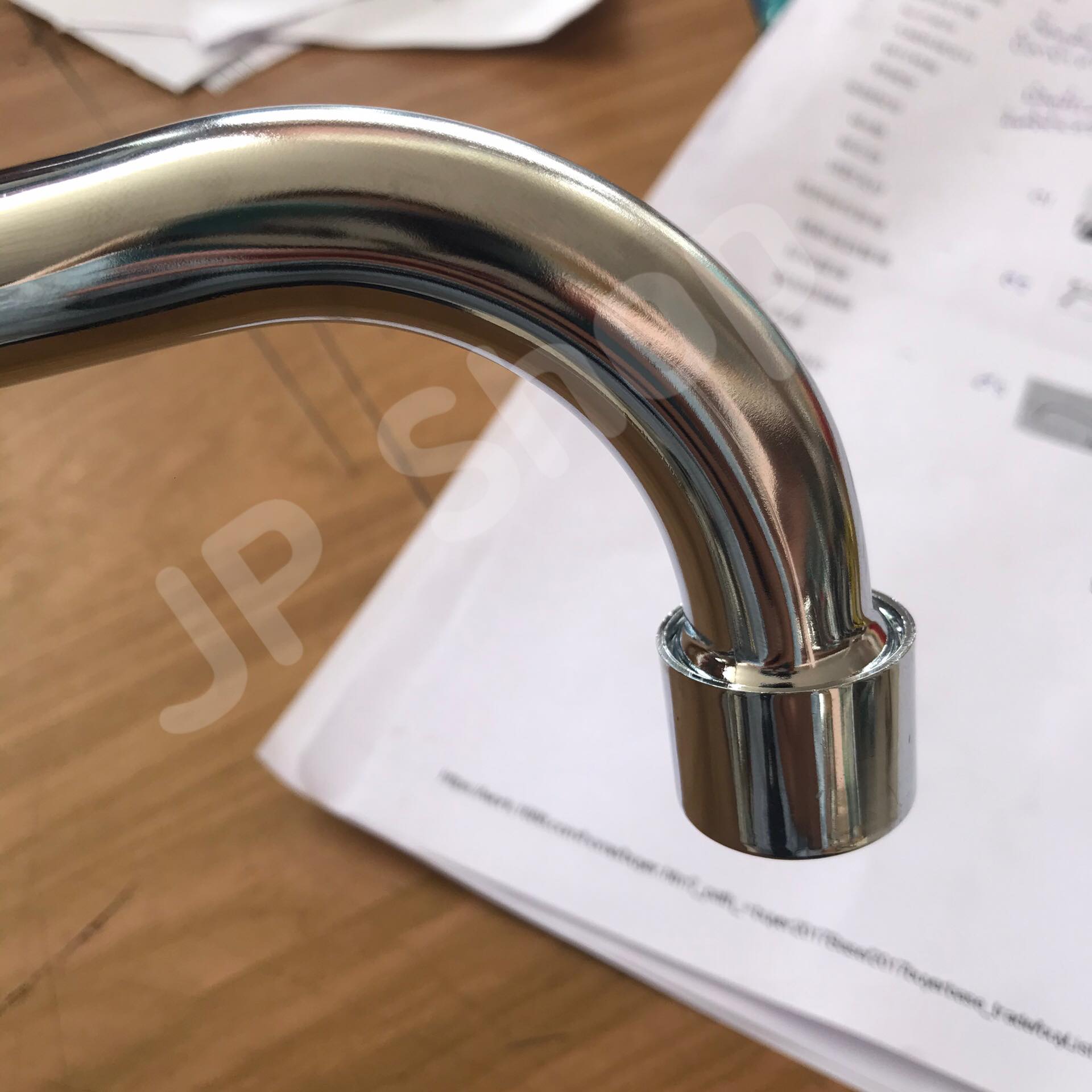 ก๊อกน้ำซิงค์สแตนเลส แบบนอน ก๊อกน้ำ ก๊อกน้ำซิงค์หมุนได้ ก๊อกน้ำซิงค์ 03 ขนาด 4 หุน #03190