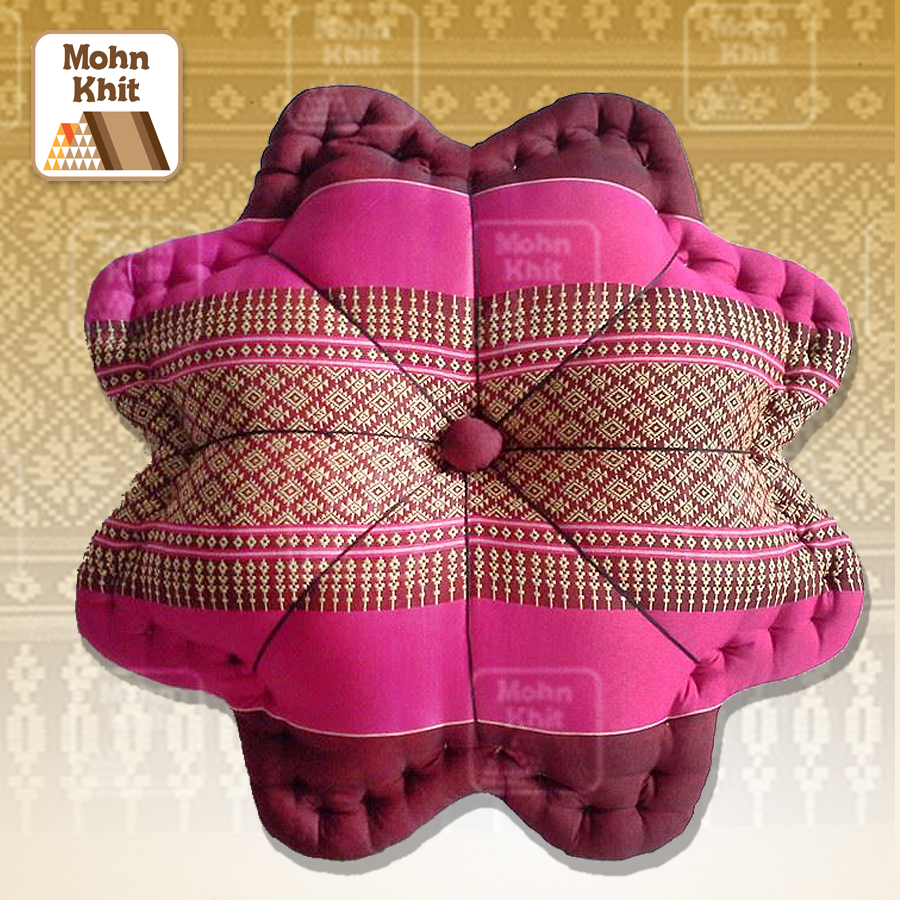 หมอนลายขิดทรงดอกไม้ใหญ่40x40x14Cm// Flower pillow with Khit pattern,