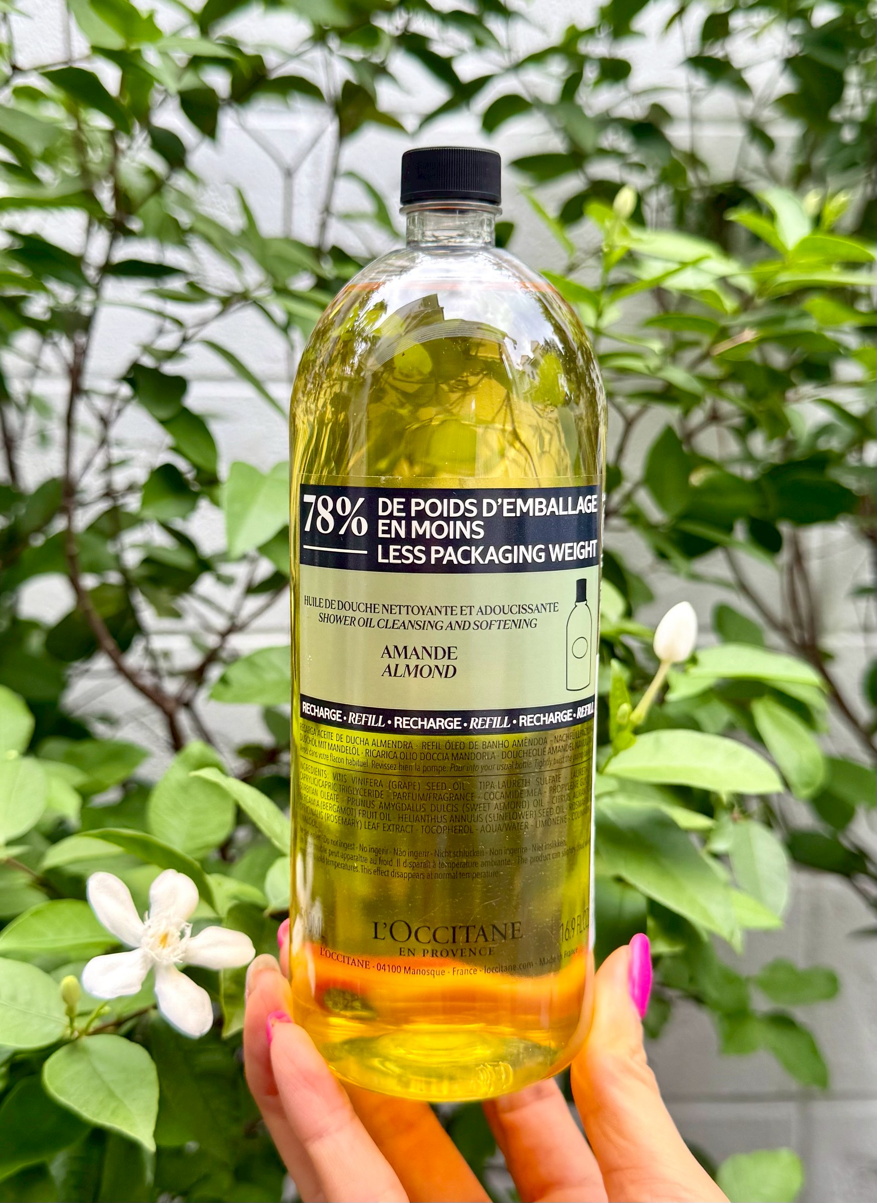 L’Occitane Almond Shower Oil Refill 500ml. รีฟิล (1ขวด)