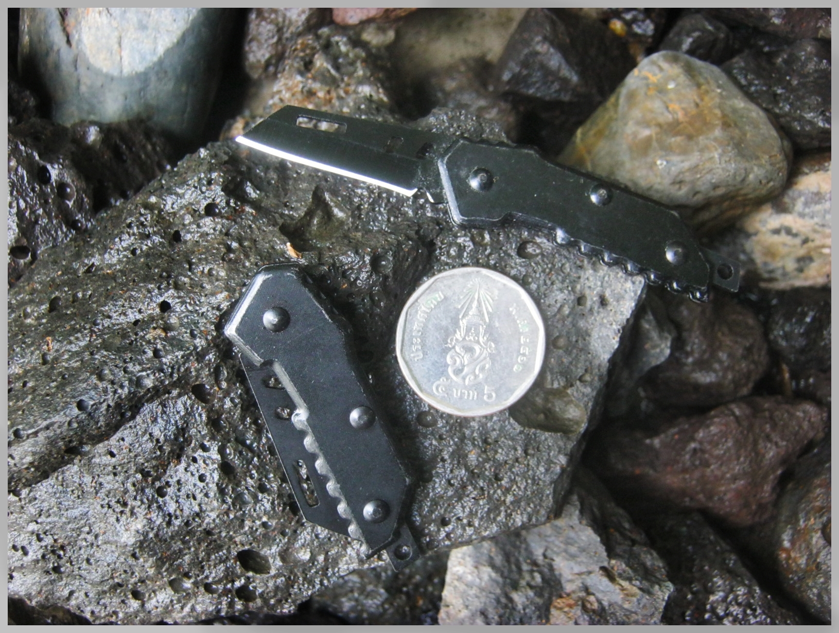 มีดพับจิ๊วเล็กแบบพกซ่อน