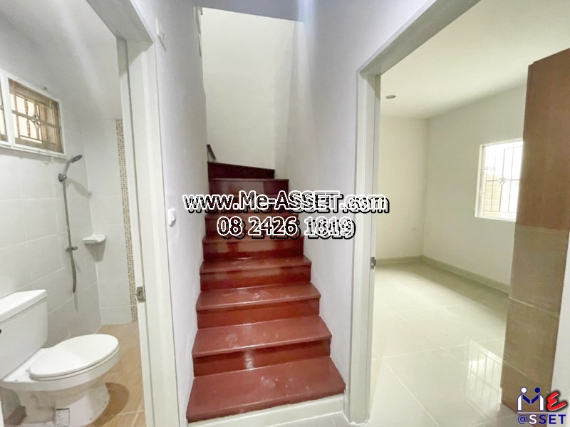 ขายทาวน์โฮม รีโนเวทใหม่ ย่าน ลาดสวาย คลองสาม ลำลูกกา บึงยี่โถ ธัญบุรี : ม.ไอลีฟทาวน์ คลอง 3 : 2 ชั้น 23.4 ตร.วา