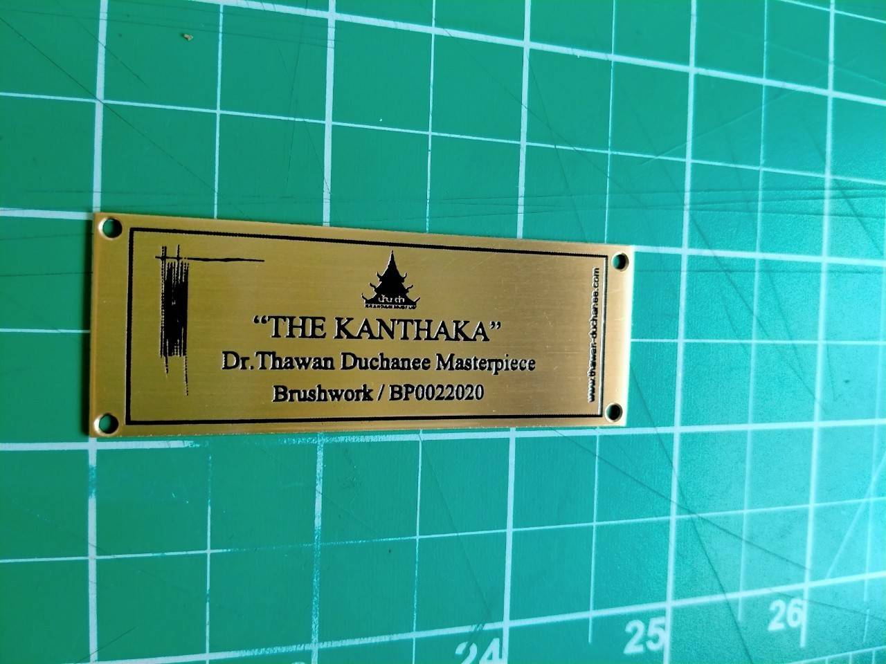 ป้ายสแตนเลสทองเหลืองกัดกรด -THE KANTHAKA