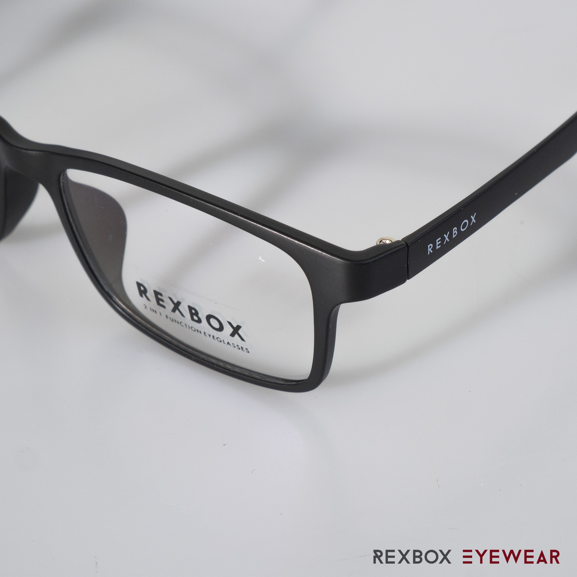 EX07 | กรอบสีดำ | คลิปออนเทาเขียว G15