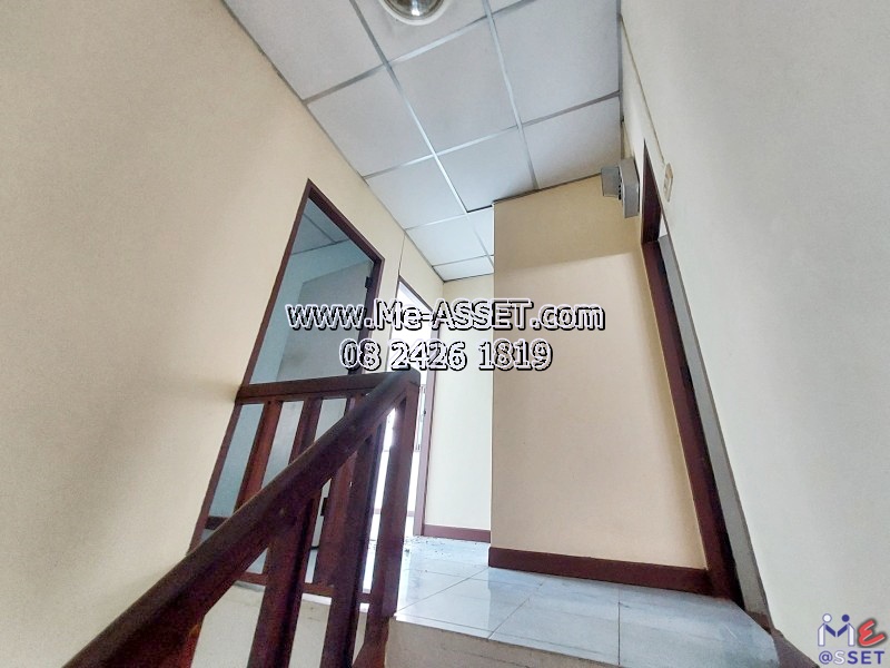 ขายทาวน์เฮ้าส์ หลังมุม ย่าน คูคต ลำลูกกา คลอง2 เสมาฟ้าคราม : ม.บ้านปลื้ม 1 / Ban Pluem 1 : 2 ชั้น 19 ตร.วา