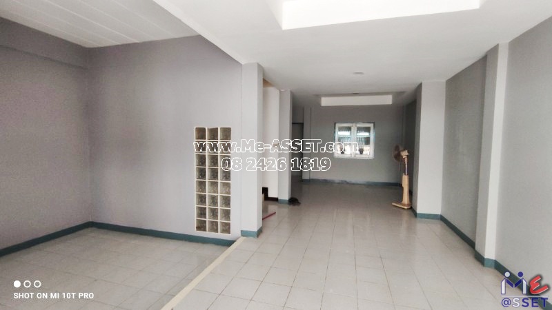 ขายทาวน์เฮ้าส์ รีโนเวทใหม่ ย่าน บึงยี่โถ รังสิต คลองสี่ ลาดสวาย : สินทรัพย์ 1 : 2 ชั้น 18.8 ตารางวา