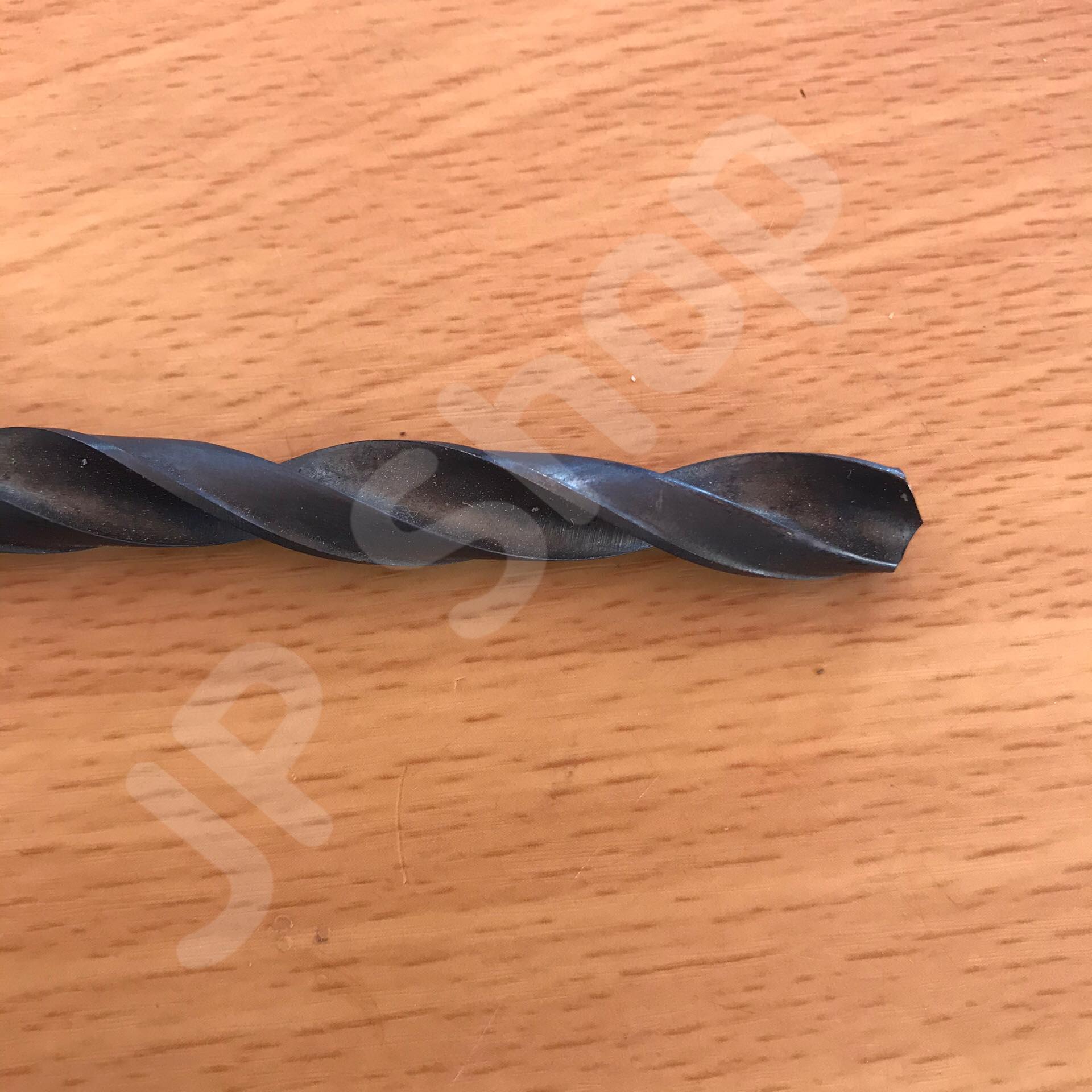 ดอกสว่านเจาะเหล็ก ขนาด 10 มม สนใจสั่งได้นะคะ. #0330