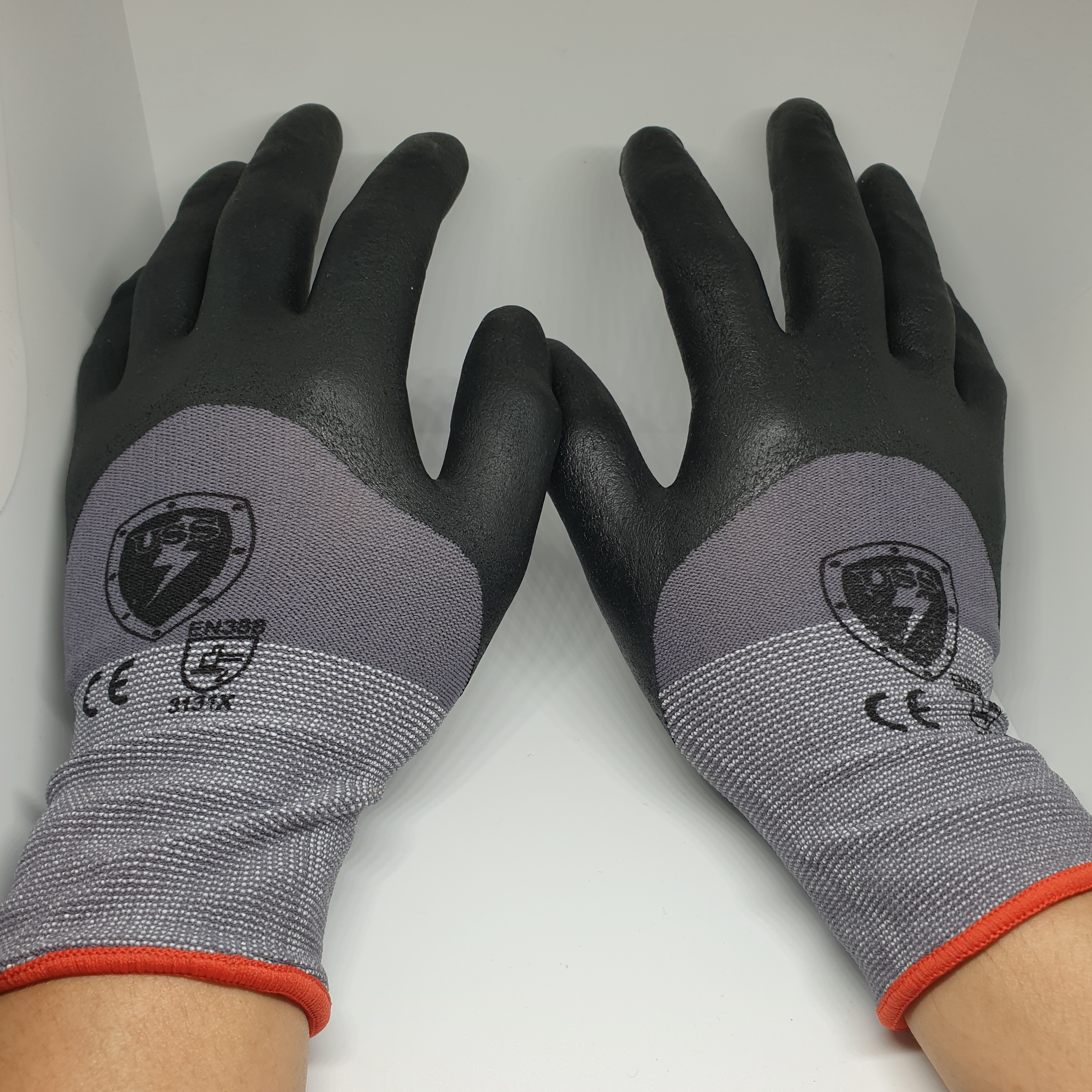 15G Nylon/Spandex nitirle foam 3/4 coating