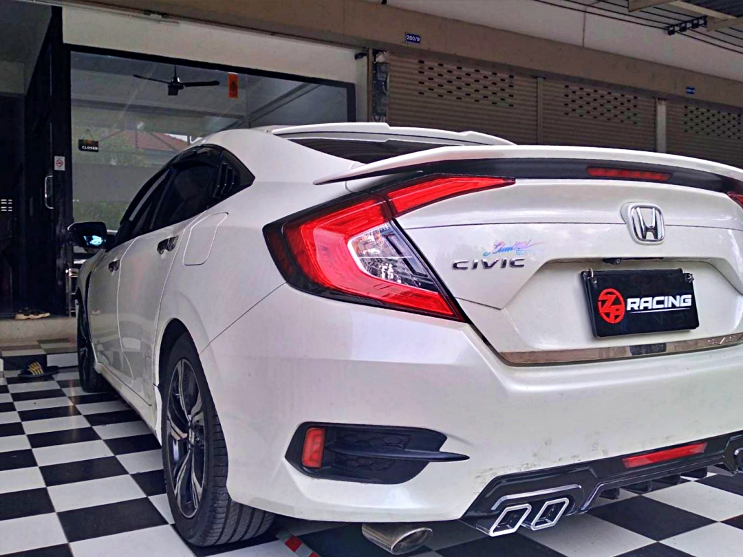 Diffuser ดิฟหลัง ลิ้นหลัง กันชนหลัง ทรง C63 CIVIC FC 2016-2022