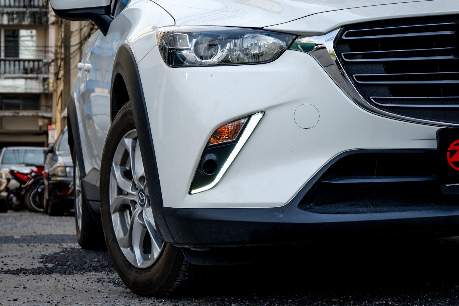 ไฟเดย์ไลท์ ไฟกันชนหน้า Mazda CX-3