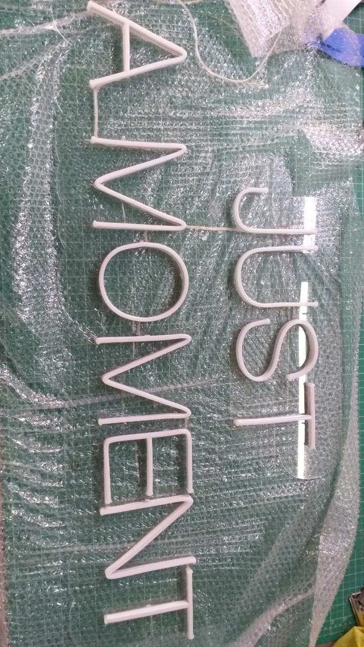 ป้ายไฟนีออน