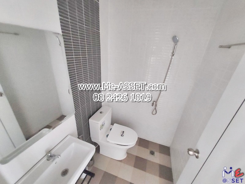 ขายทาวน์เฮ้าส์ รีโนเวทใหม่ ย่าน คูคต ลำลูกกา คลอง2 เสมาฟ้าคราม ปทุมธานี : ม.บุศรินทร์ 2 : 2 ชั้น 21.2 ตร.วา