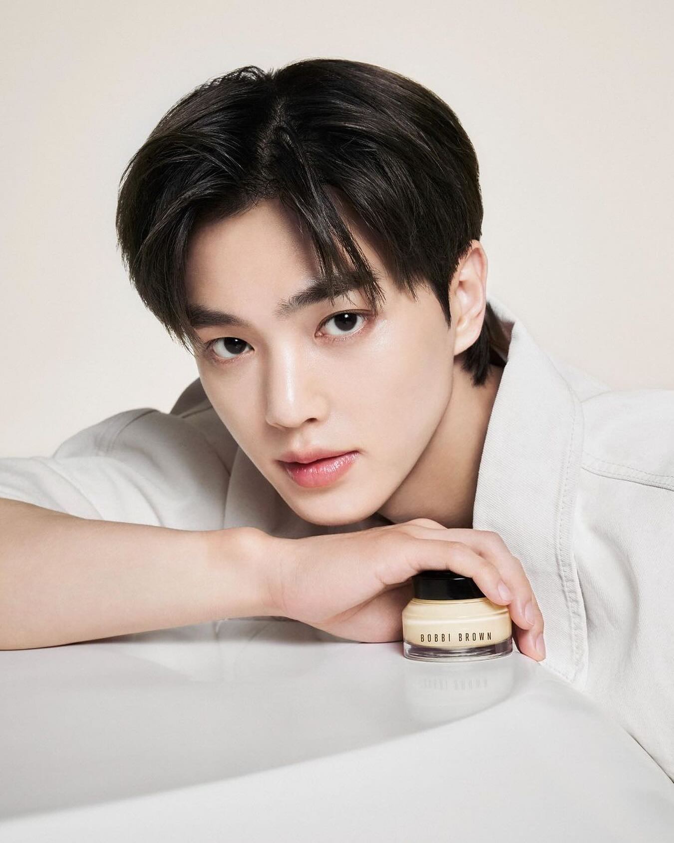 (1กระปุก) Bobbi Brown Vitamin Enriched Face Base All-In-One Primer And Moisturizer 7ml. ของแท้