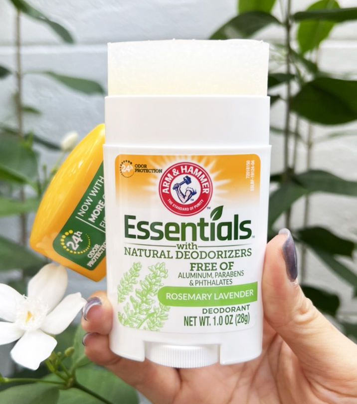 Arm & Hammer Essentials with Natural Deodorizers Deodorant 28g. กลิ่น #Rosemary Lavender โรลออนสติ๊ก