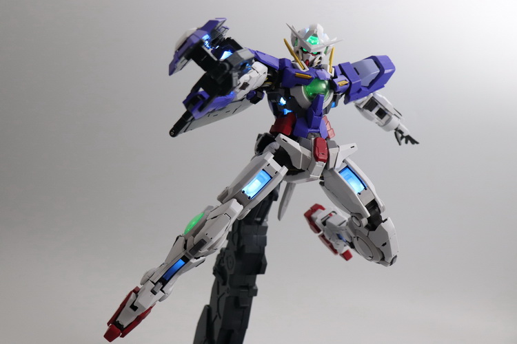 Pre-Order PG 1/60 Exia + LED Unit [Daban]