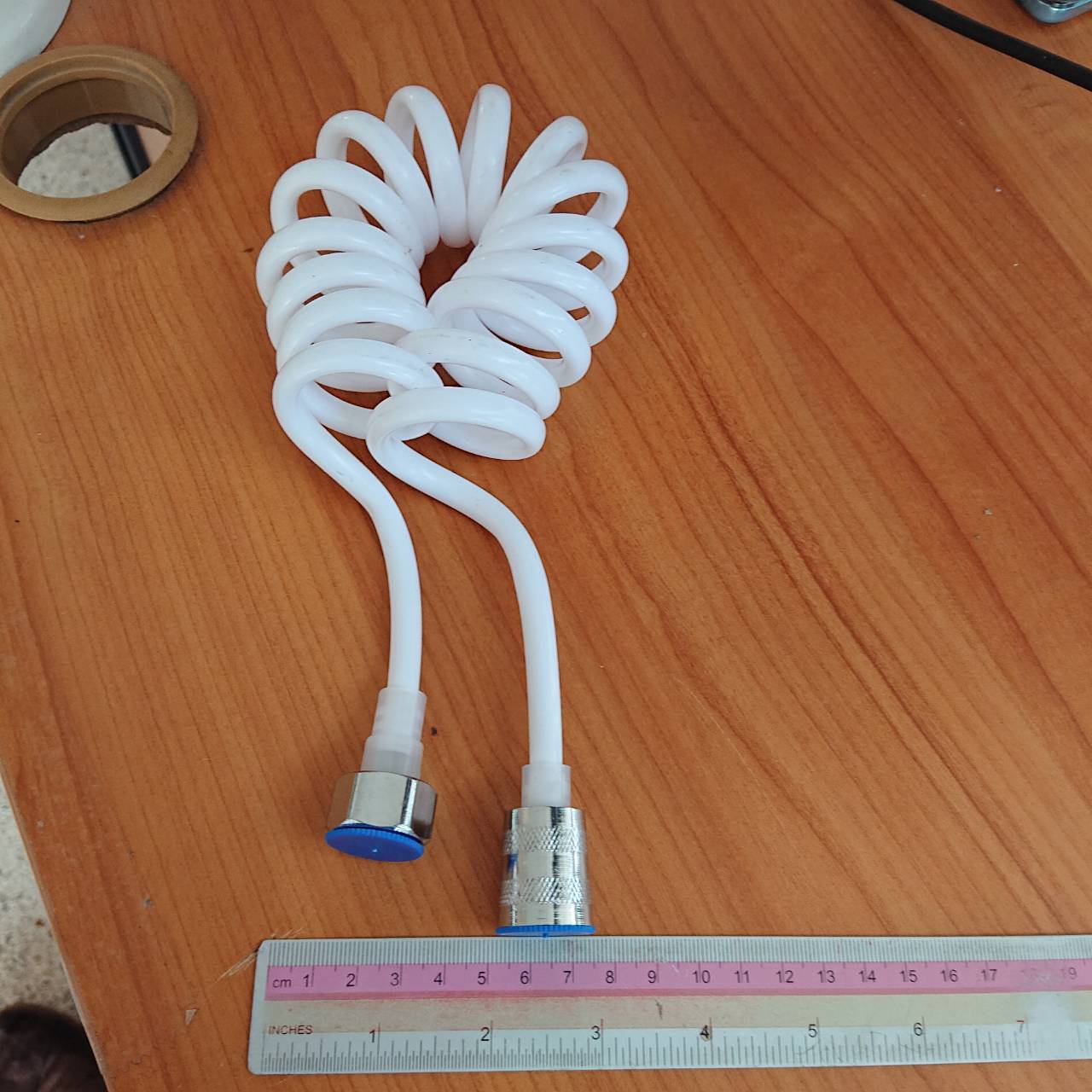 สายสปริงสีขาว สายน้ำดีสปริง สายฉีดชำระสปริง หัวสแตนเลส 304 เกลียวใน4หุน ยาว 2 ม.#54200