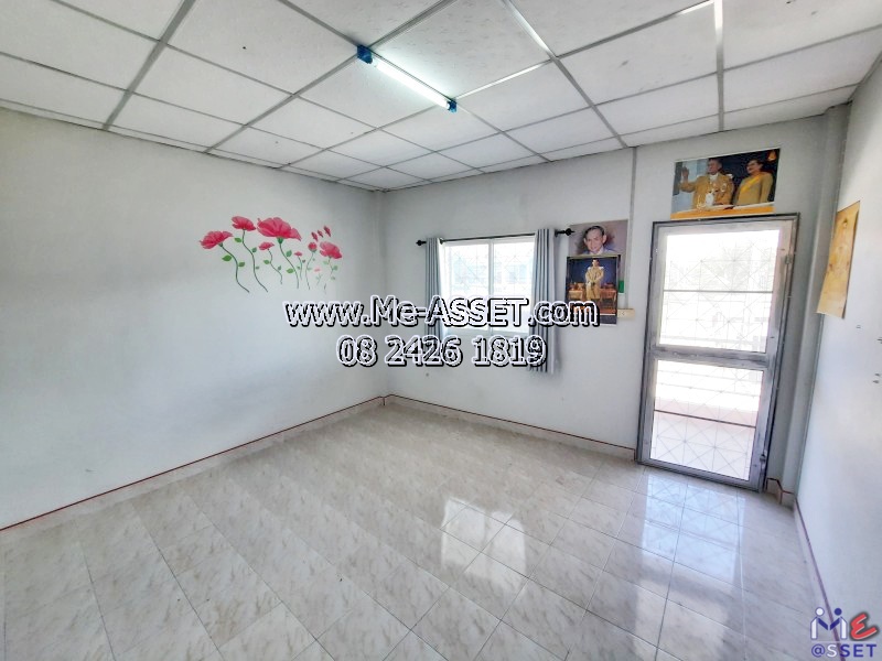 ขายทาวน์เฮ้าส์ ย่าน สถานีรถไฟหนองปลิง ซอยหนองปลิงรวมใจ30 อำเภอเมือง นครสวรรค์ : ใกล้ อบต.หนองปลิง : 2 ชั้น 18.5 ตร.วา