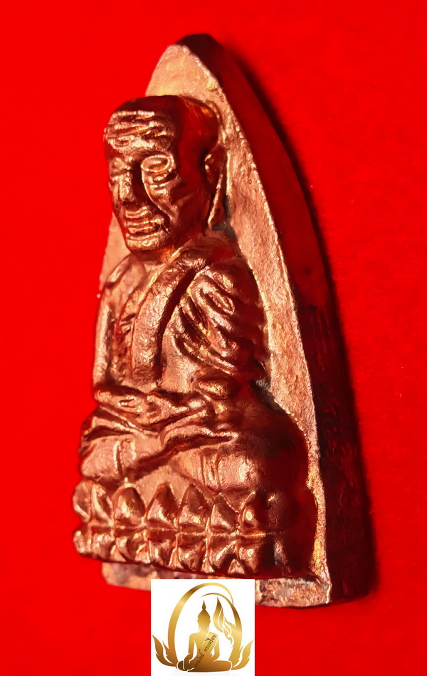 พระหลวงปู่ทวด พิมพ์เตารีด วัดในหาน (รุ่นแรก) จ.ภูเก็ต ปี 2536