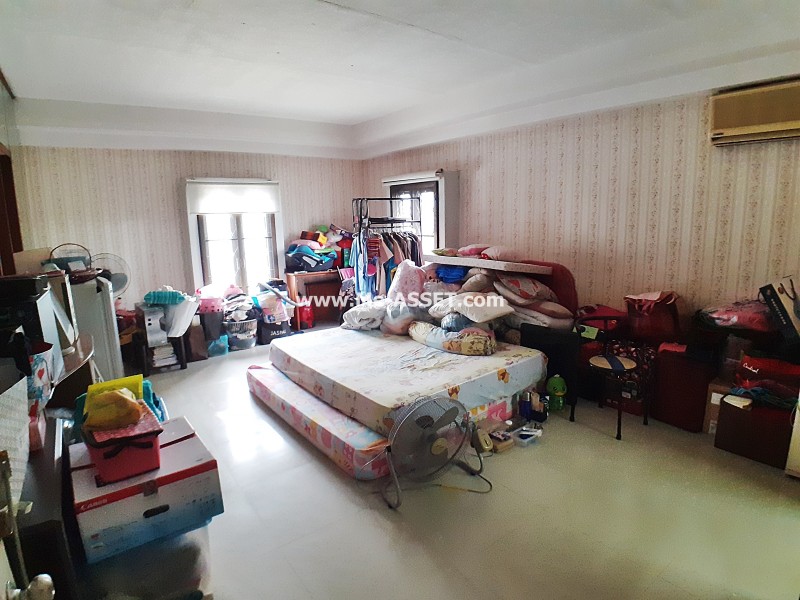 ขายบ้านเดี่ยว ม.ศรีนครพัฒนา ถ.นวมินทร์ 24 แขวงคลองกุ่ม เขตบึงกุ่ม กรุงเทพ / พื้นที่ 3 ชั้น 99 ตารางวา