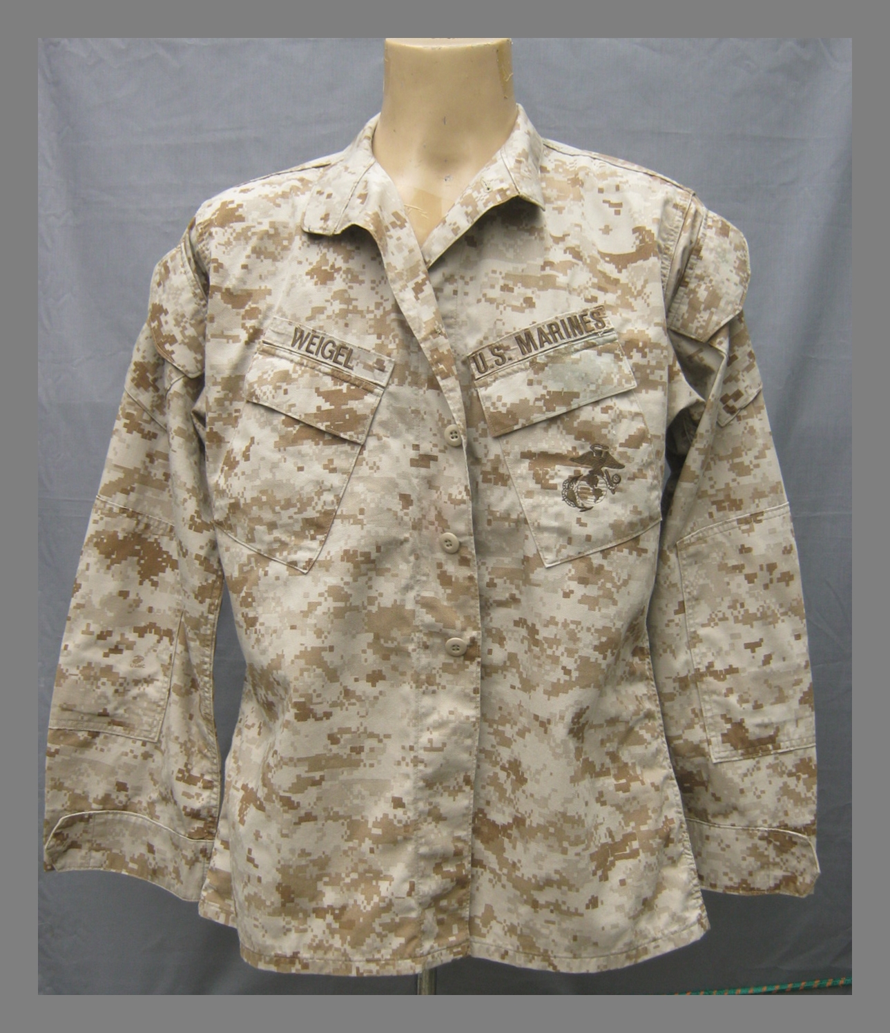 ขายแล้ว เสื้อ ลายพรางดิจิทัล MARPAT Desert,