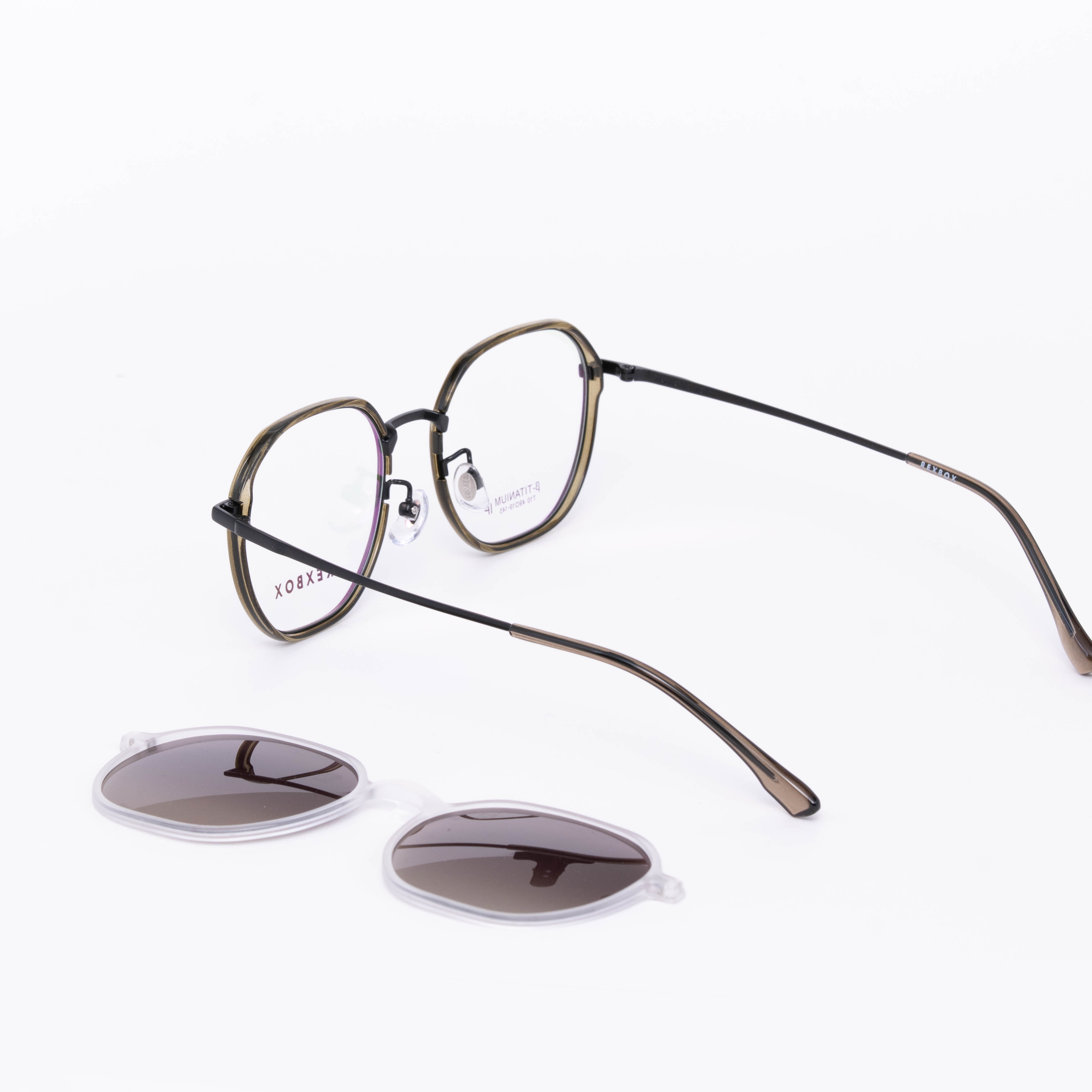 รุ่น B-TITANIUM ไทเทเนียม น้ำหนักเบา ยืดหยุ่น พร้อมคลิปออน Polarized (T10-C5)