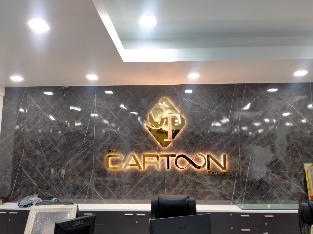 ป้ายไฟออกหลัง