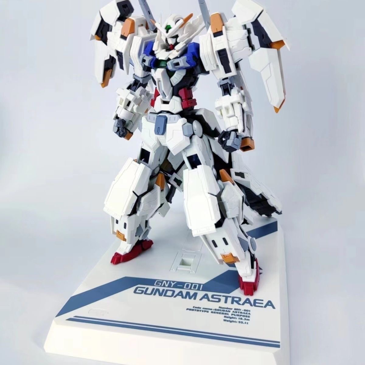 MG 1/100 Astraea + High Maneuver Test Pack [HOBBYSTAR]