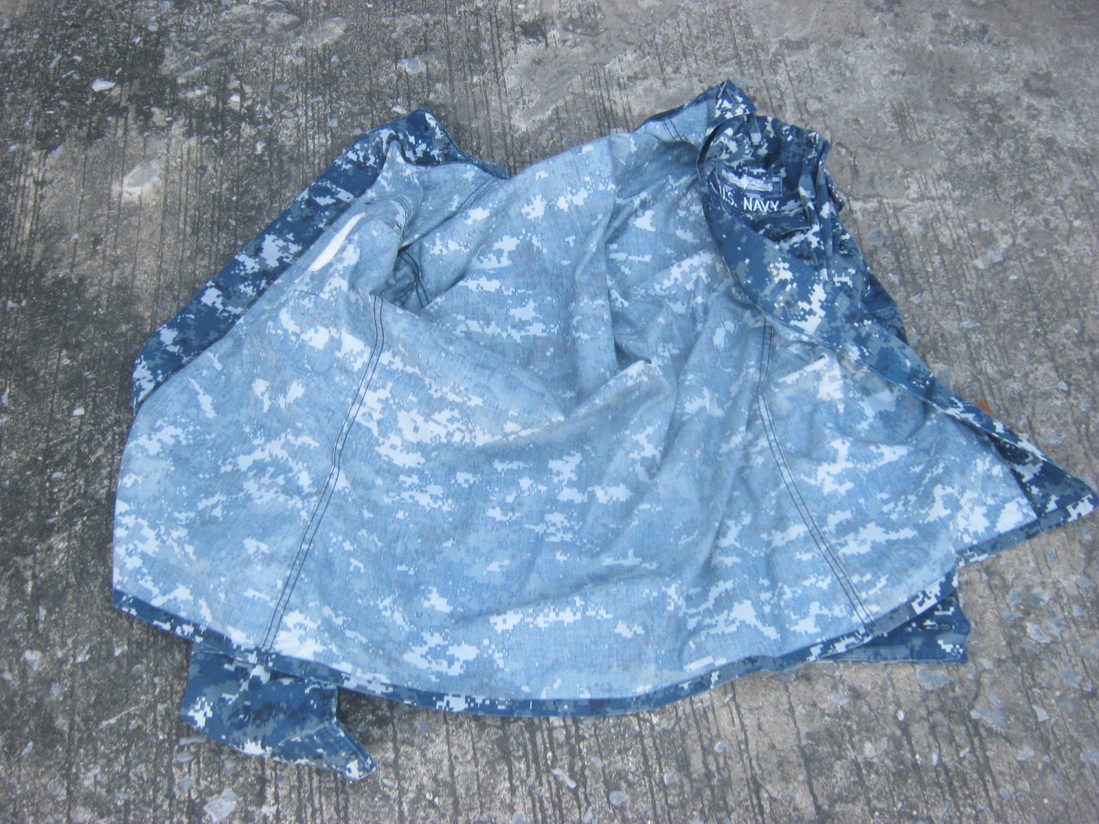 เสื้อทหารเรือสหรัฐ