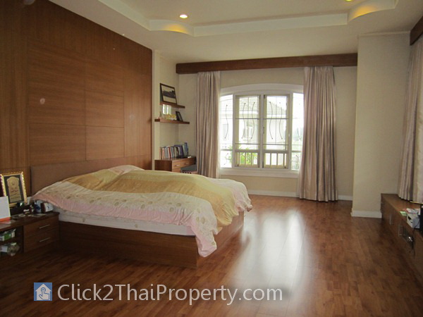ขายบ้านเดี่ยว หมู่บ้านภาณุ ซ.อัศวพิเชษฐ์ เขตตลิ่งชัน 4 นอน 3 น้ำ