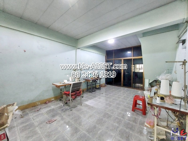 ขายทาวน์เฮ้าส์ ย่าน มีนบุรี คลองสามวา พระยาสุเรนทร์ รามอินทรา หทัยราษฎร์ : ม.เจริญทรัพย์ รามอินทรา 117 : 2 ชั้น 24 ตร.วา