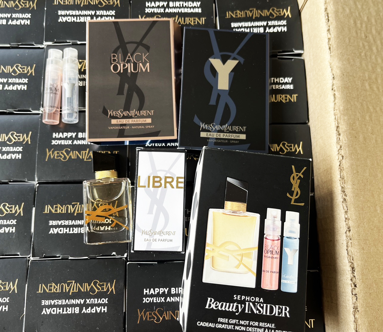 เซตน้ำหอมขนาดทดลอง SEPHORA x YSL Birthday Set Beauty insider set ของแท้ (1กล่อง)