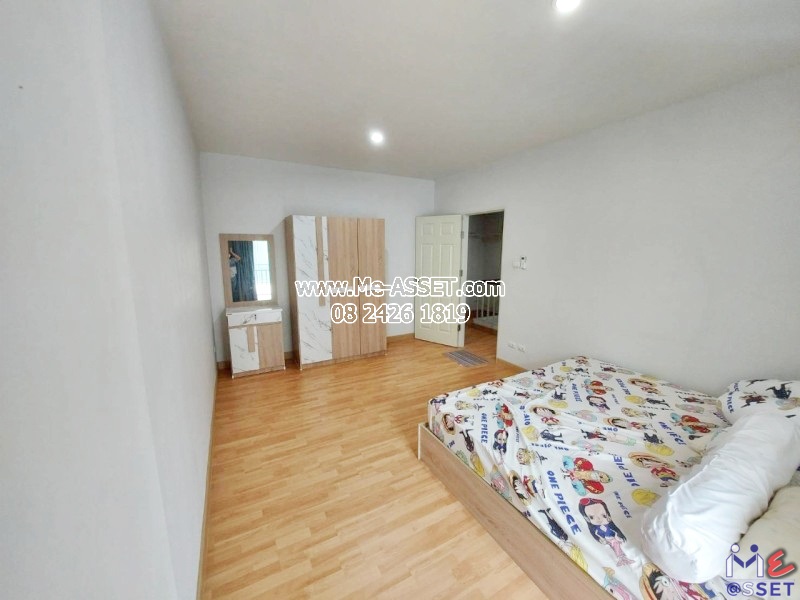 ขายและเช่า ทาวน์โฮม ย่าน คลองพระอุดม คลองข่อย วัดท่าเกวียน วัดทองสะอาด ลาดหลุมแก้ว : บ้านสวนธนาการ์เด้น : 2 ชั้น 22.7 ตารางวา