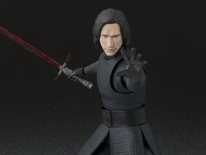 Kylo Ren THE LAST JEDI S.H.Figuarts - Star Wars