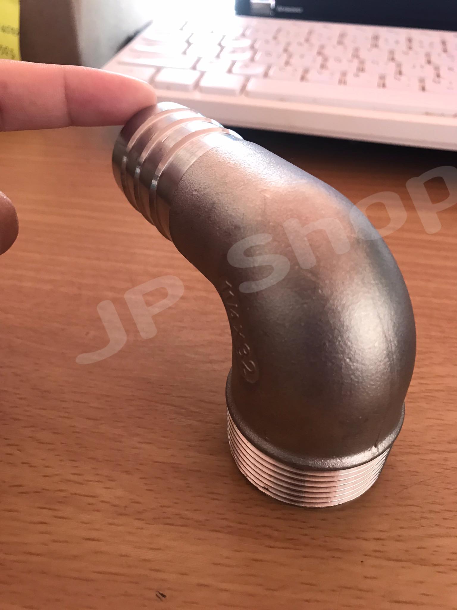 ข้องอเกลียวนอก ขนาด1 1/4นิ้ว หางไหล สแตนเลส304 #15831