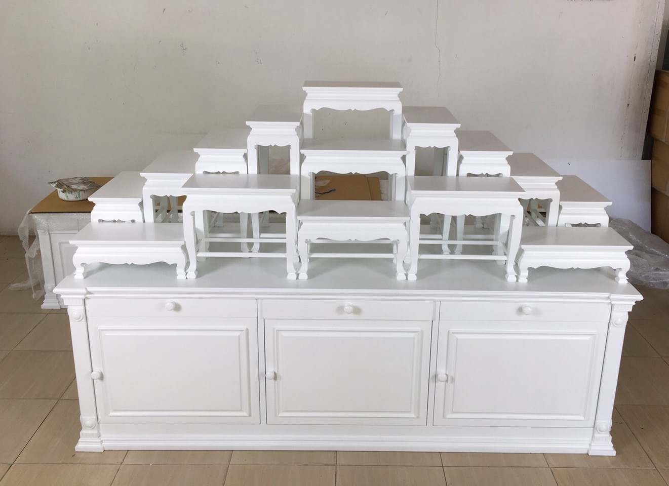 ตู้พระพร้อมโต๊ะหมู่ 15 หน้า 8