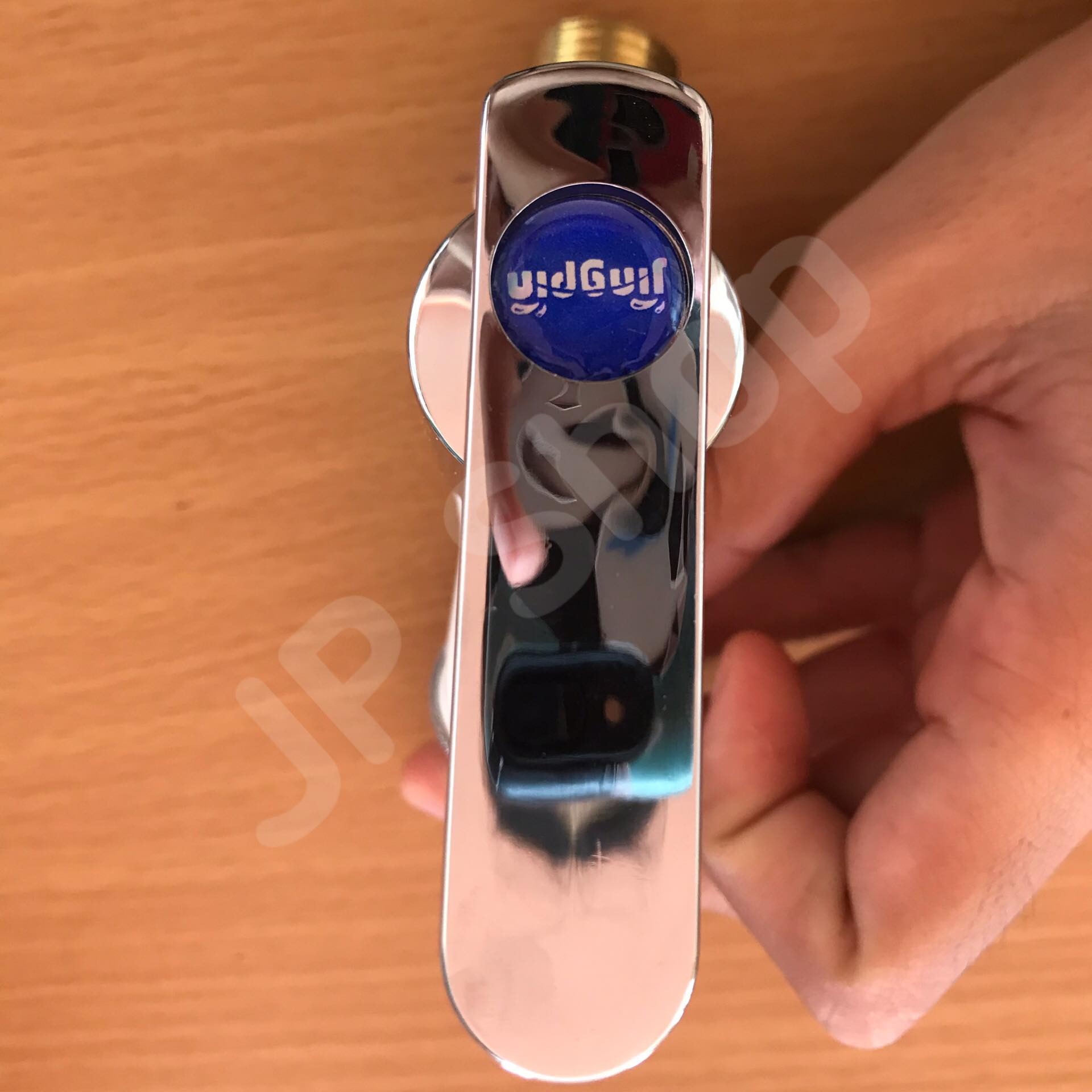 ก๊อกน้ำ 4 หุน พลาสติกABS เกลียวNPTชุบทองเหลือง คละสี #12345