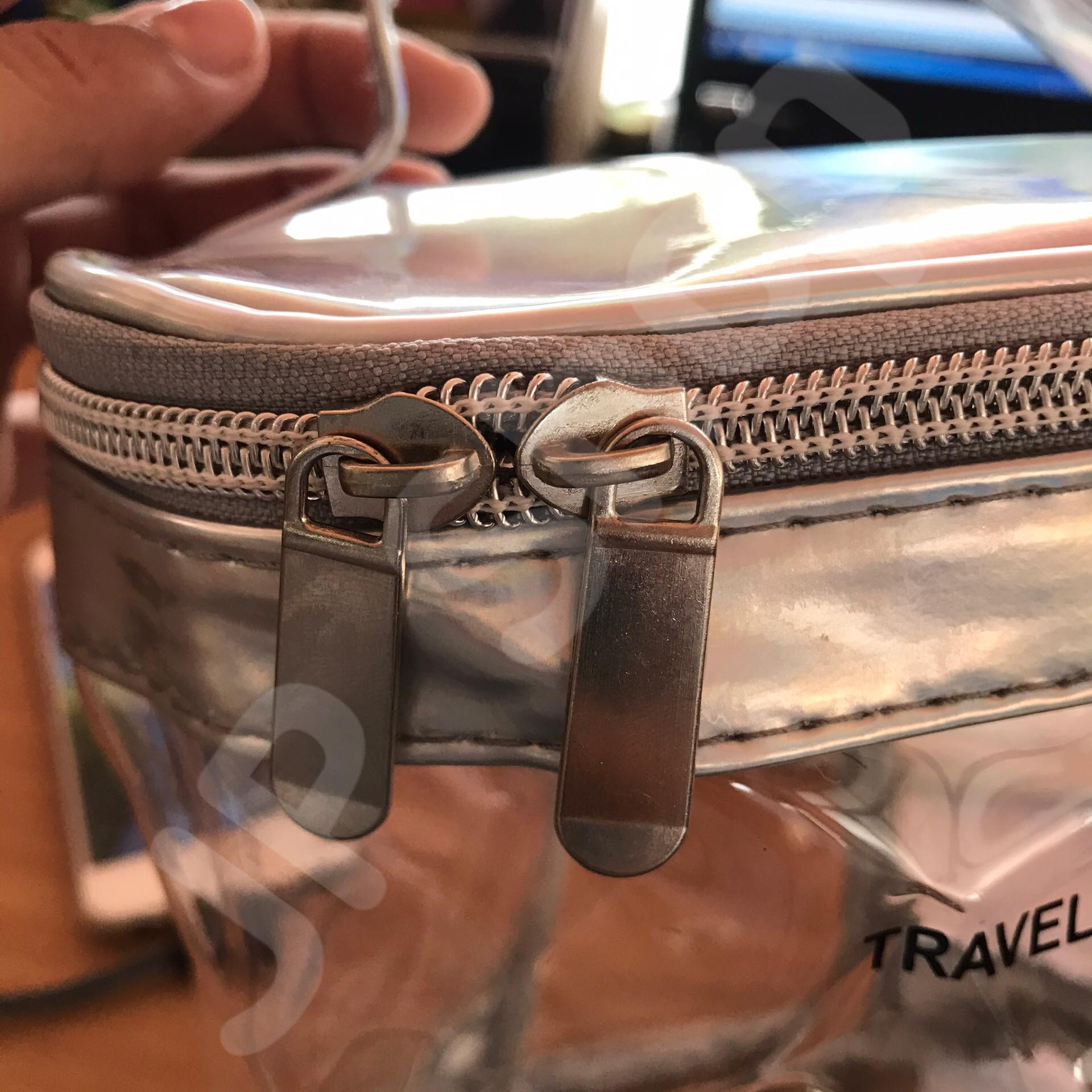 กระเป๋าใส่เครื่องสำอาง ทรงกระบอก สีเทา โปร่งใส ราคา/1 ใบ #0131