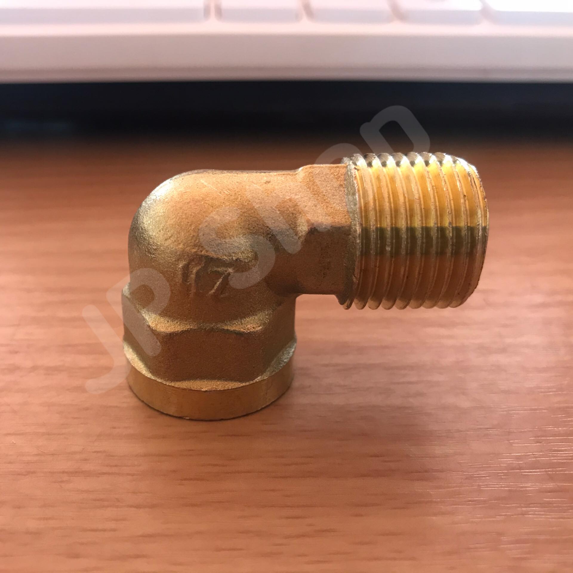 ข้องอทองเหลืองขนาด 4 หุน เกลียวนอก-ใน ข้อต่อ ข้องอ ทองเหลือง 4 หุน เกลียว นอก ใน #1354