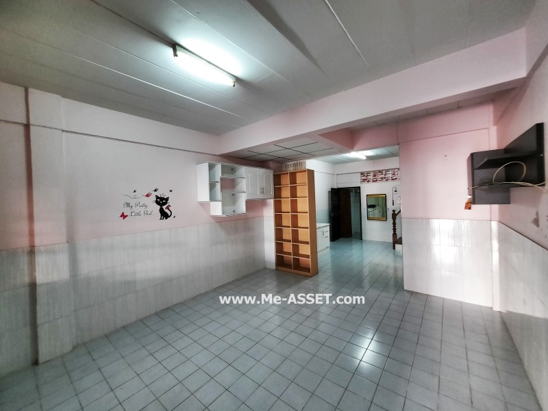 ขายทาวน์เฮ้าส์ ม.พรรณพฤกษา ถ.บรมราชชนนี 121 แขวงศาลาธรรมสพน์ เขตทวีวัฒนา กรุงเทพ / พื้นที่ 2 ชั้น 17 ตารางวา