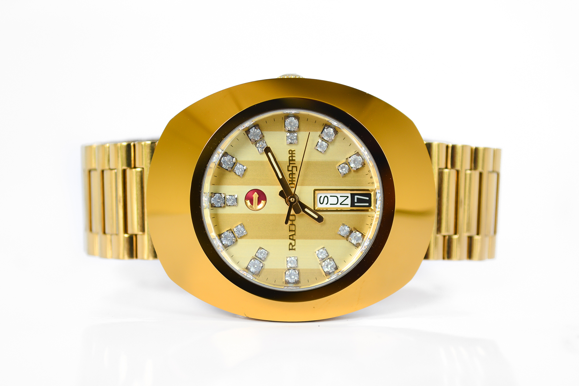 นาฬิกาข้อมือผู้ชาย Rado Diastar Automatic พลอยคู่ 22 เม็ด รุ่น R12413803