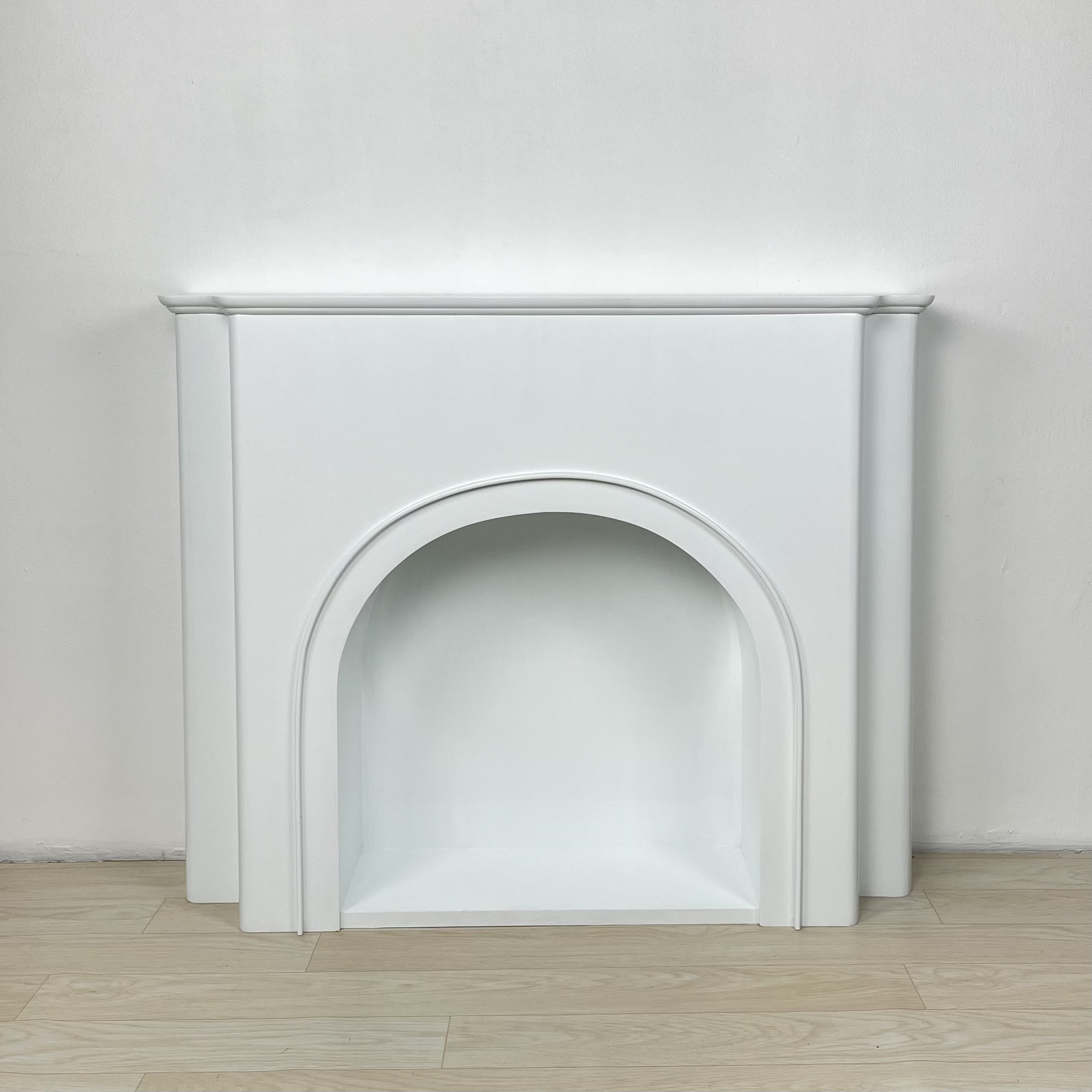 ตู้เตาผิงติดไฟ สีขาว