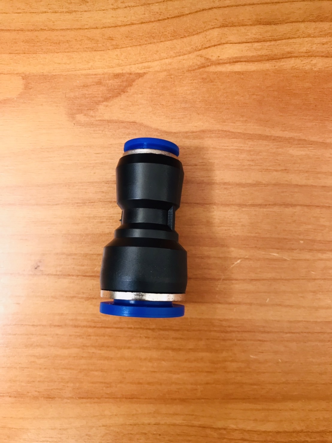 ข้อต่อลมฟิตติ้ง PG 14 -10 mm. ต่อตรงลด #1409