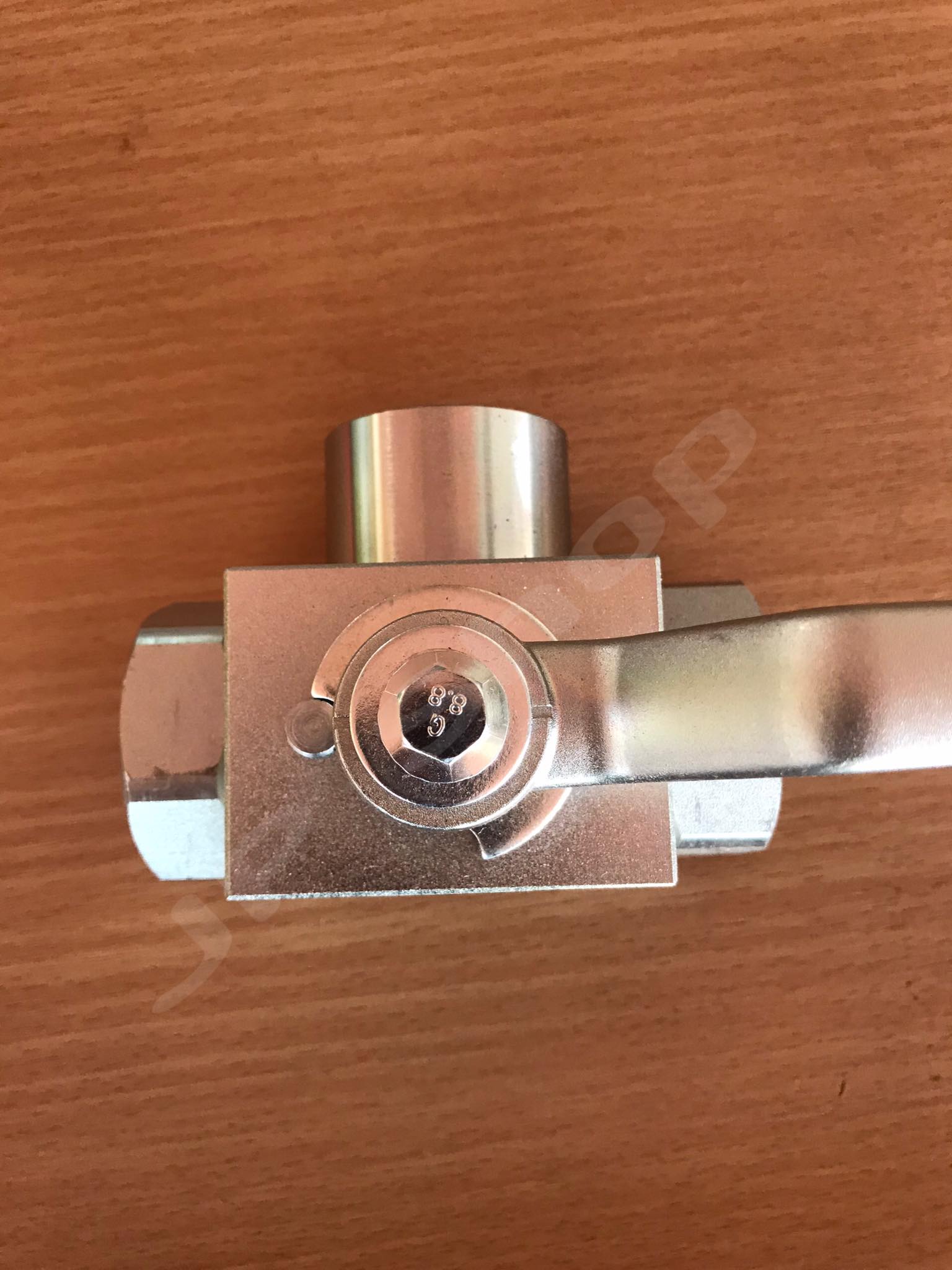 บอลวาล์ว3ทาง แรงดันสูงสำหรับไฮดรอลิก ขนาด3/4 (6หุน) #9996