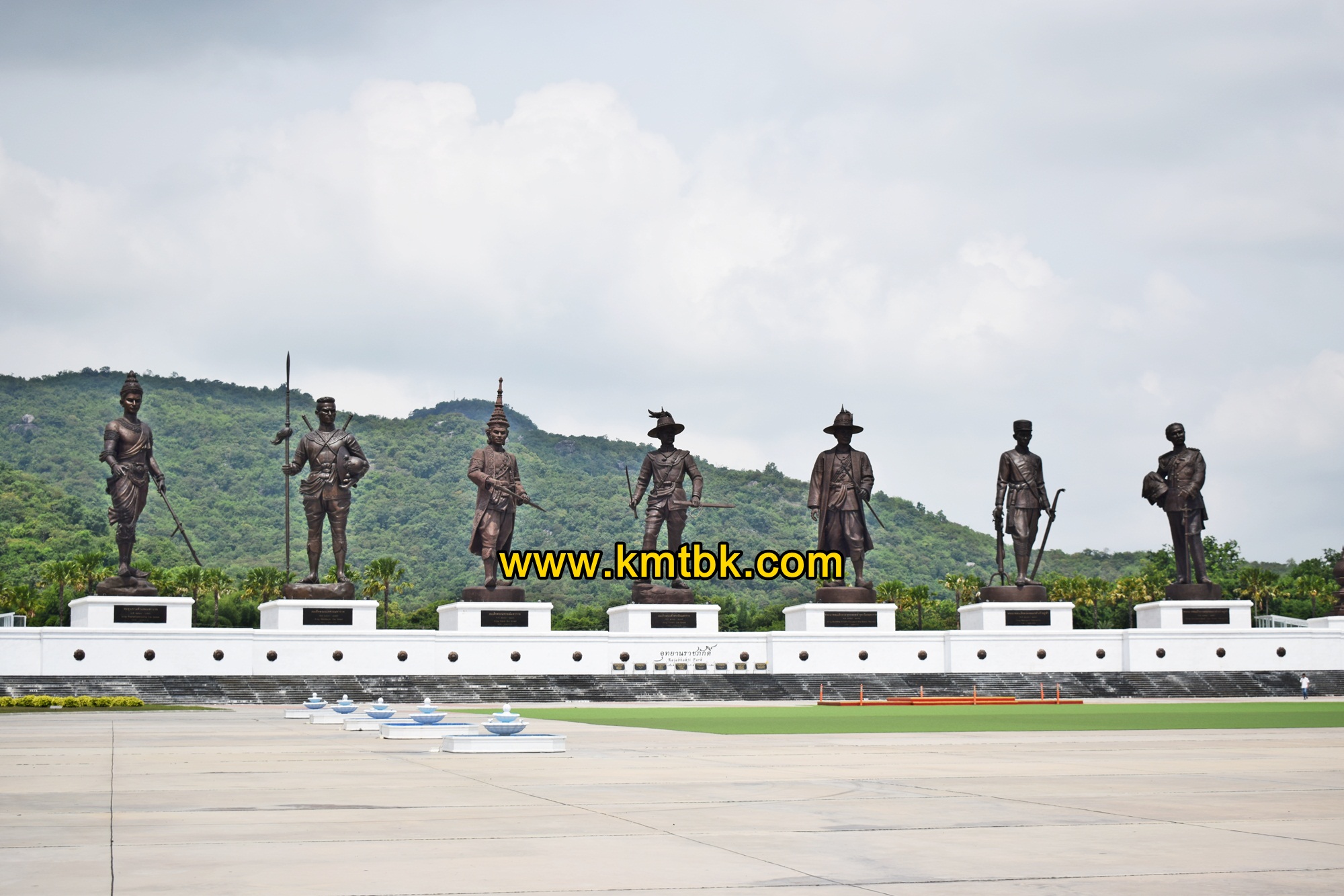 อุทยานราชภักดิ์ พระบรมราชานุสาวรีย์ พระมหากษัตริย์ 7พระองค์ อุทยานราชภักดิ์ พระบรมราชานุสาวรีย์ พระมหากษัตริย์ 7พระองค์