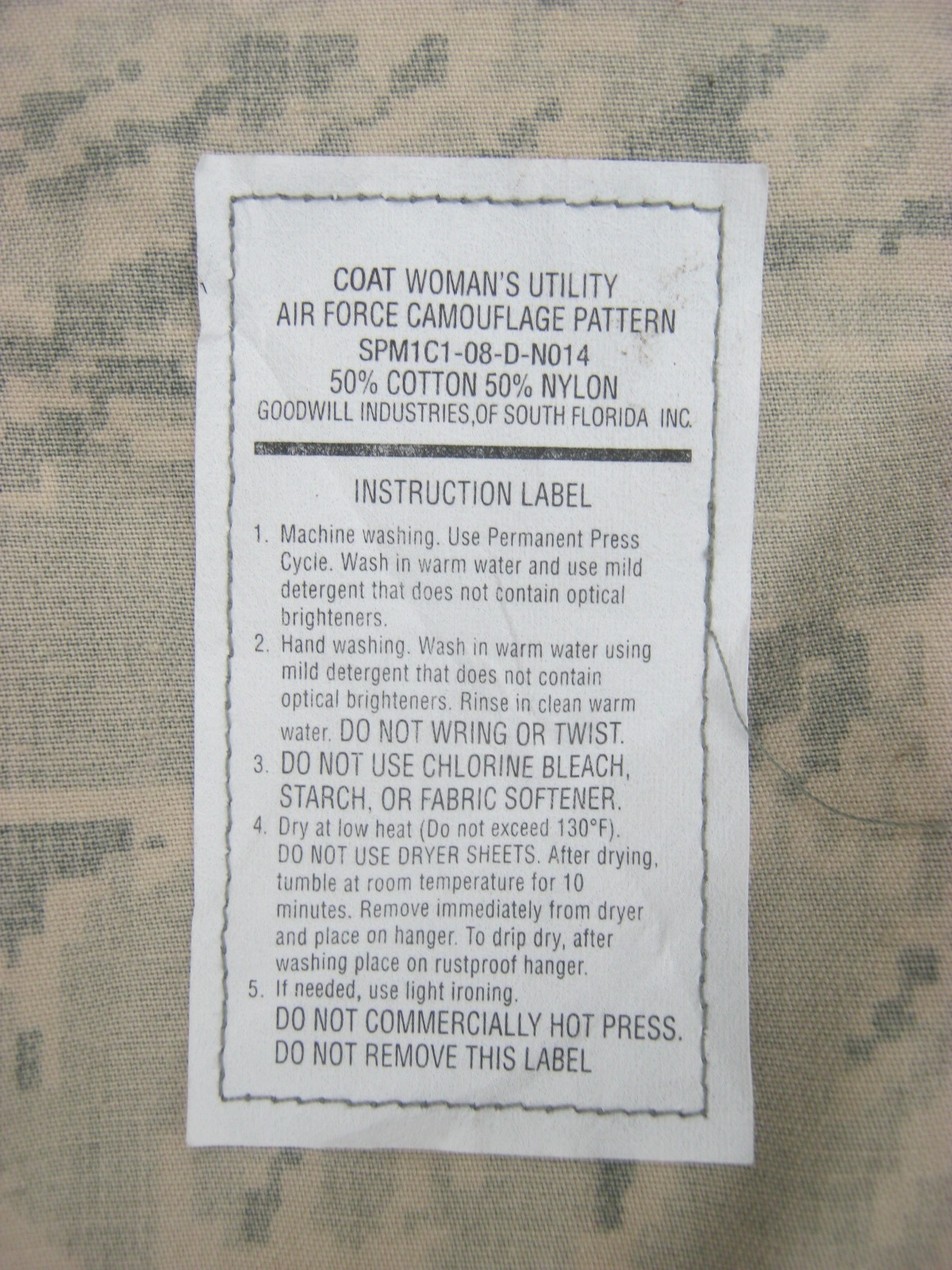 เสื้อทหารหญิง กองทัพอากาศสหรัฐ