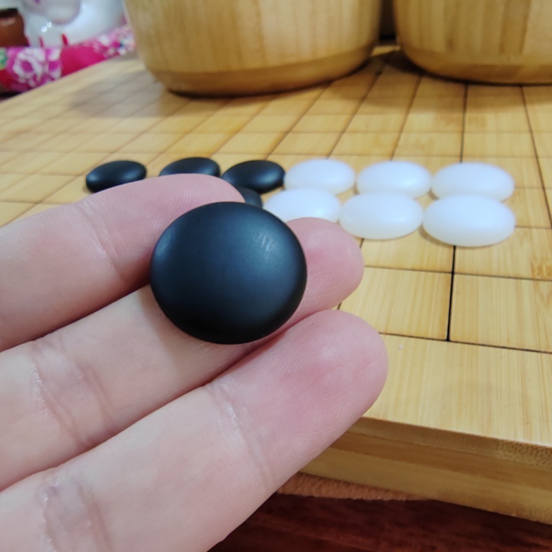 เม็ดหมากล้อมหิน Crystal Jade (นูน1ด้าน)