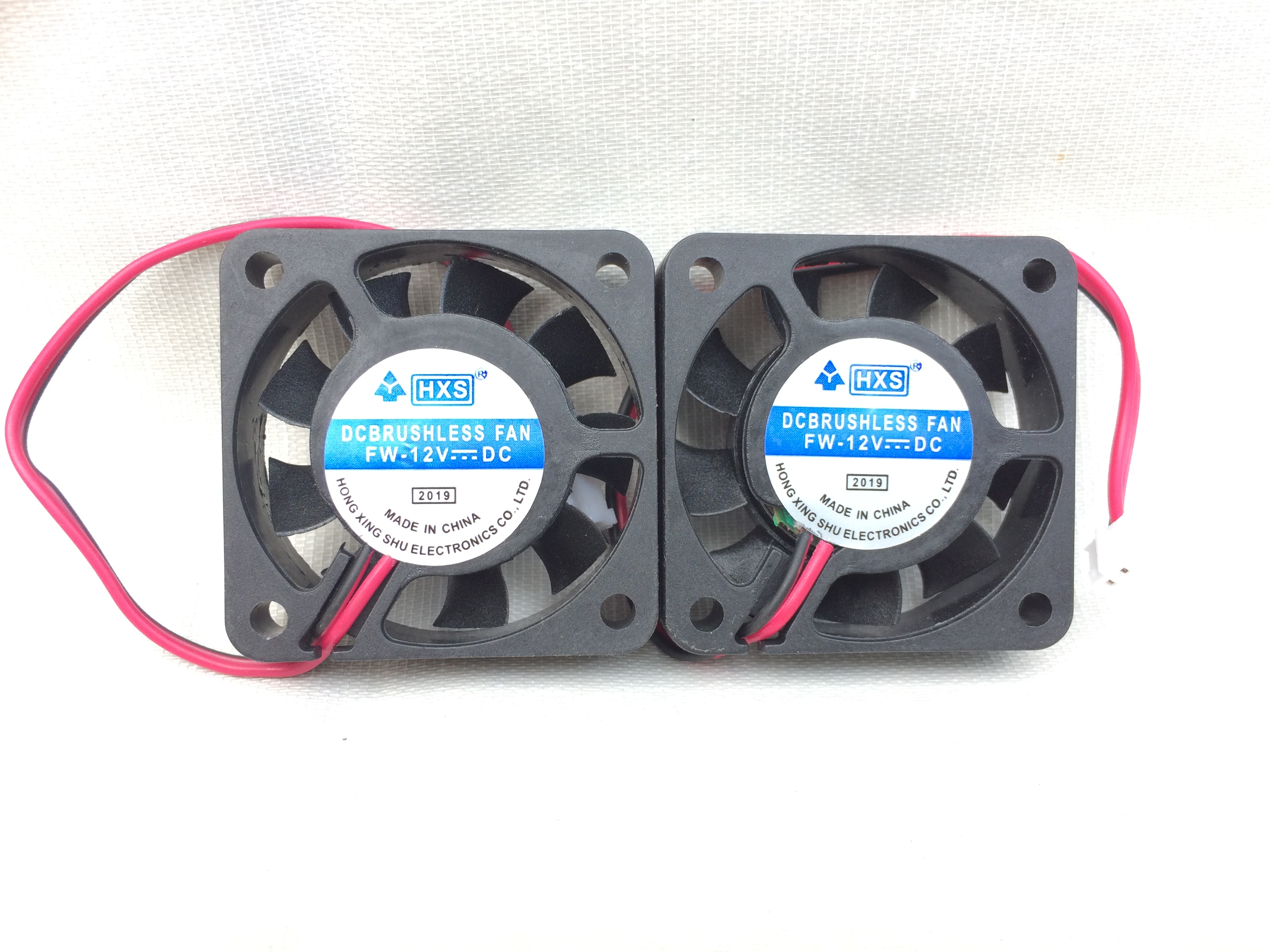 12VDC Mini Cooling Fan – 40x40x10mm. DC Brushless 2 pin