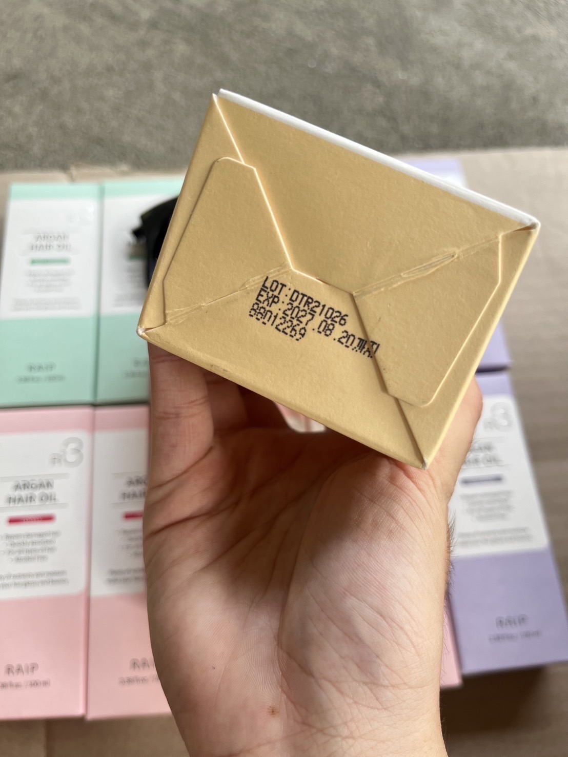 Raip R2 No Wash Keratin Treatment 250ml. ทรีทเม้นท์ผมเคราติน ไม่ต้องล้างออก (1ขวด)