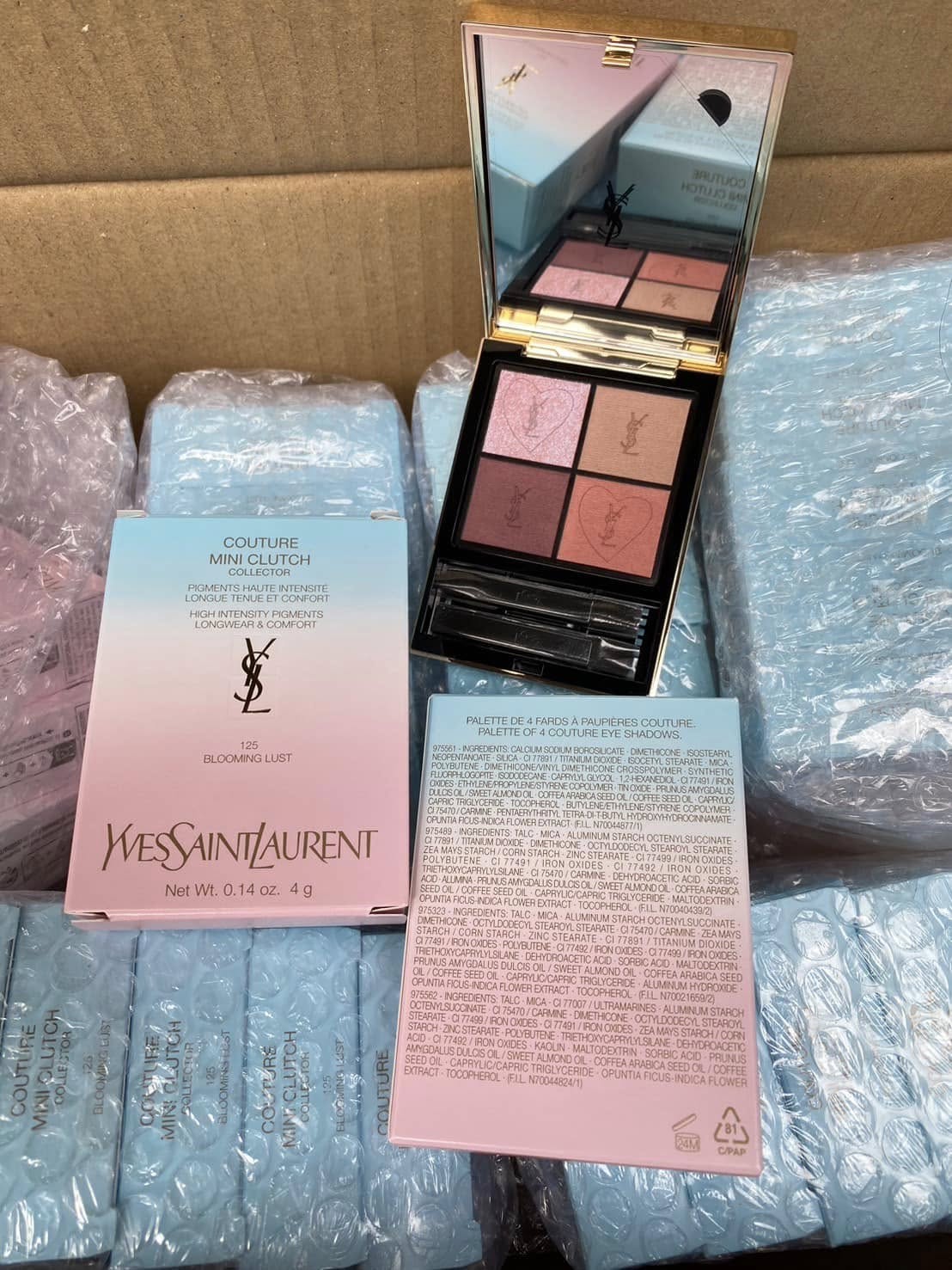 พาเลทตา YSL Couture Mini Clutch Eyeshadow Palette 4g. สี 125 Blooming Lust ของแท้