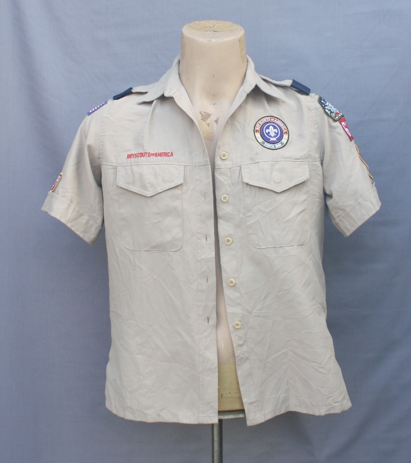 เสื้อลูกเสือผุ้หญิง
